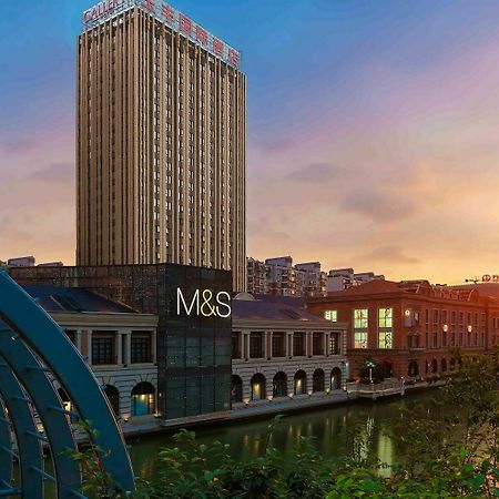 Gallery F Hotel Vuhan Dış mekan fotoğraf