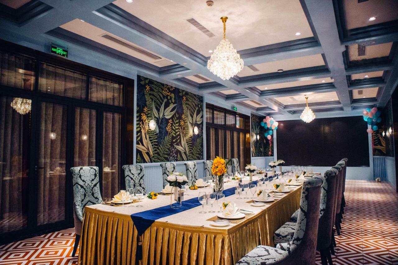 Gallery F Hotel Vuhan Dış mekan fotoğraf