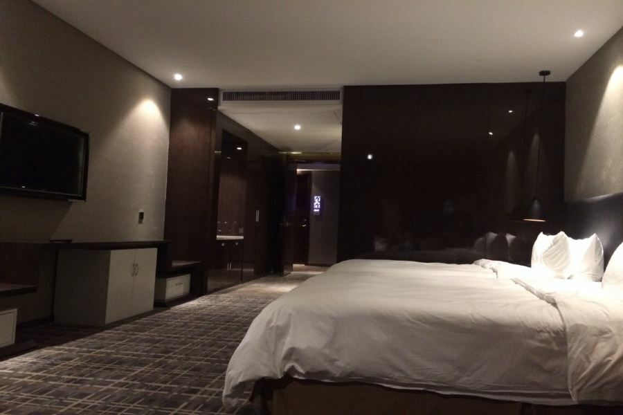 Gallery F Hotel Vuhan Dış mekan fotoğraf